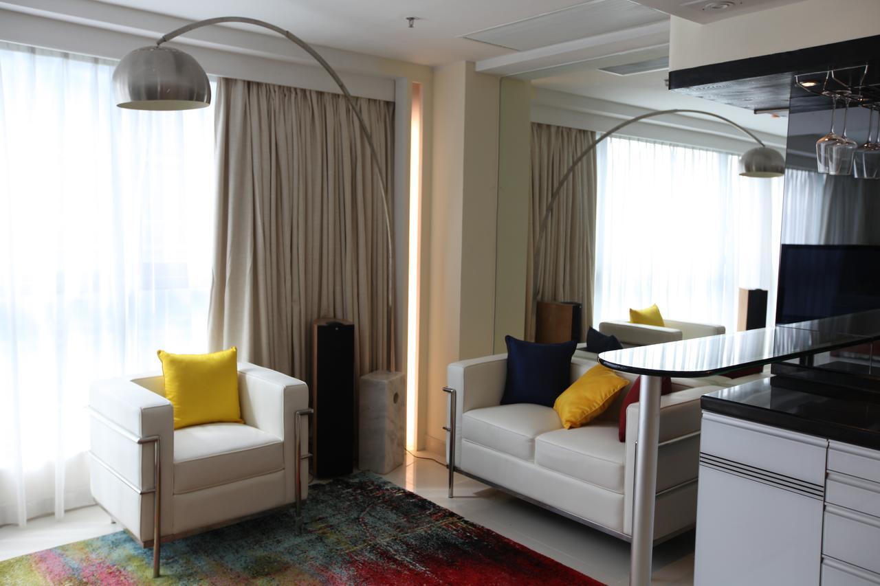 Iw Hotel Hong Kong Esterno foto