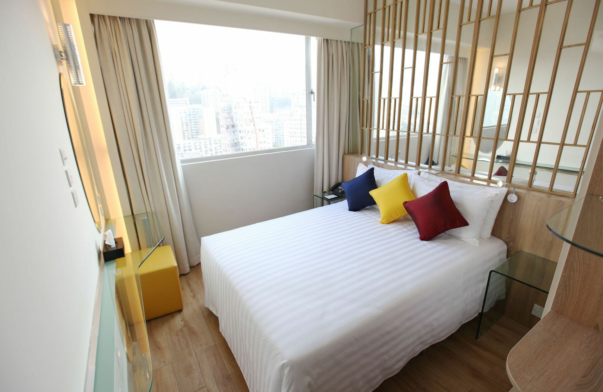 Iw Hotel Hong Kong Esterno foto
